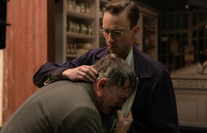 Queer_KP Distribution_3.jpg